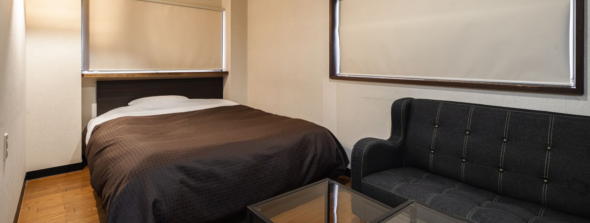 ビジネス洋室