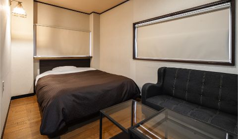 ビジネス洋室